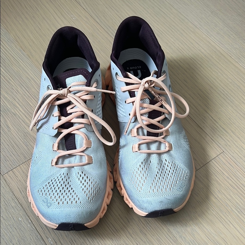 On Running Athletic Shoes in Light Gray and Peach